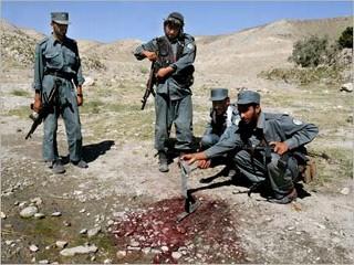 Serangan Taliban Kembali Tewaskan Kepala Polisi Afghanistan 