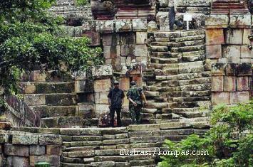 Pejuang Patani Granat Kuil Tempat Tentara Thailand Bermarkas 