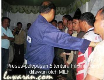 Hormati Proses Perdamaian, MILF Lepaskan Tawanan Tentara Filipina