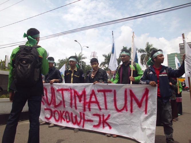 Pers Rilis: PD KAMMI Karawang Ultimatum Jokowi-JK untuk Jalankan 5 Tuntutan Rakyat