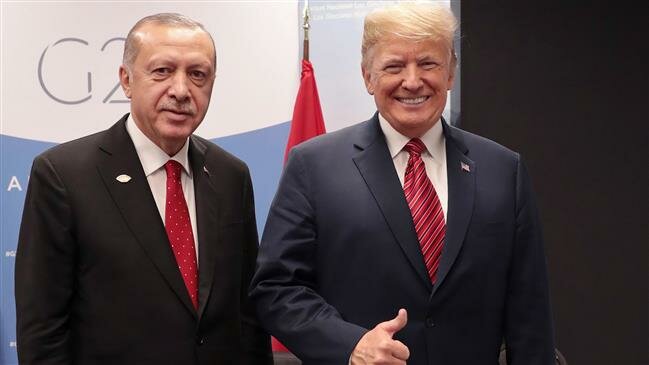 Trump dan Erdogan Bicarakan Penanganan Pembelian Rudal S-400 Rusia oleh Ankara