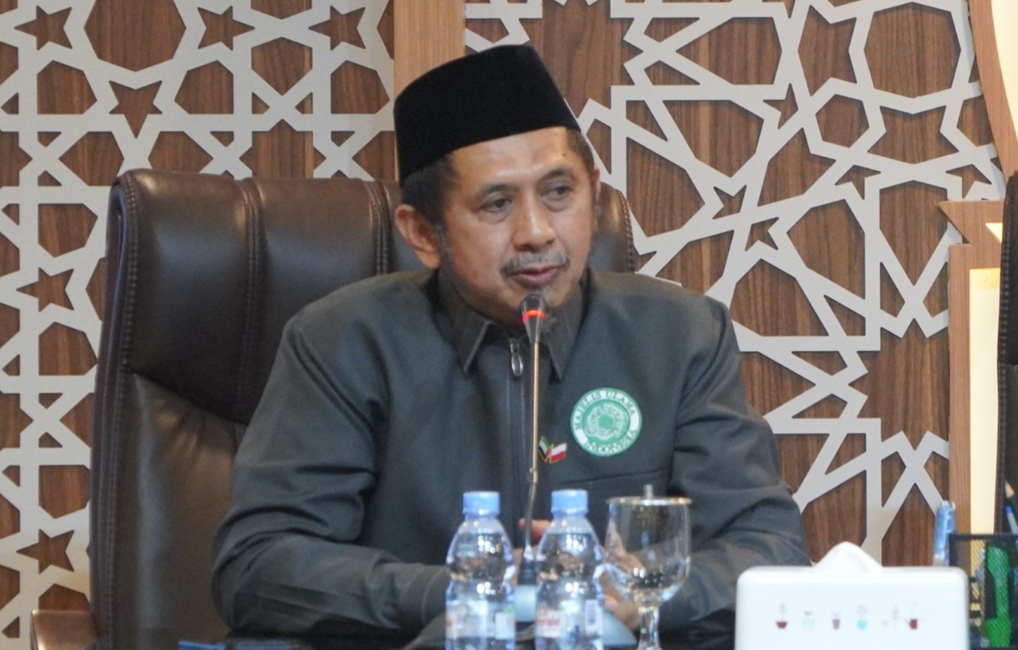 KH Zaitun Desak Usut Promosi Miras yang Gunakan Al-Qur’an