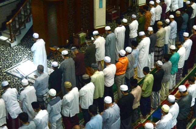 Shalat Tarawih Berjamaah Sampai Selesai Tercatat Shalat Sepanjang Malam