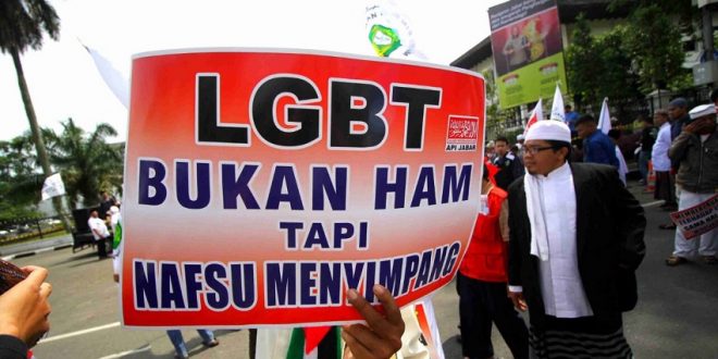 Virus LGBT, Efek dan Solusinya dalam Islam