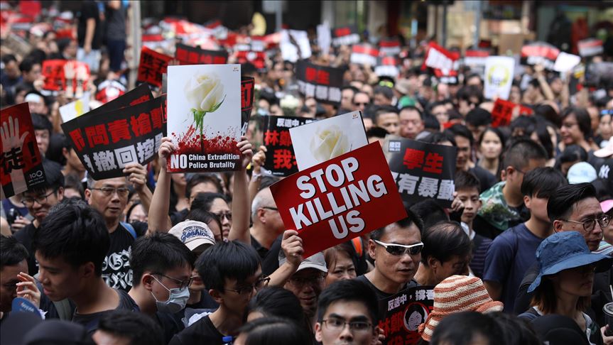 Demonstran di Hong Kong Kepung Gedung Pengadilan Desak Pembebasan Rekan Mereka