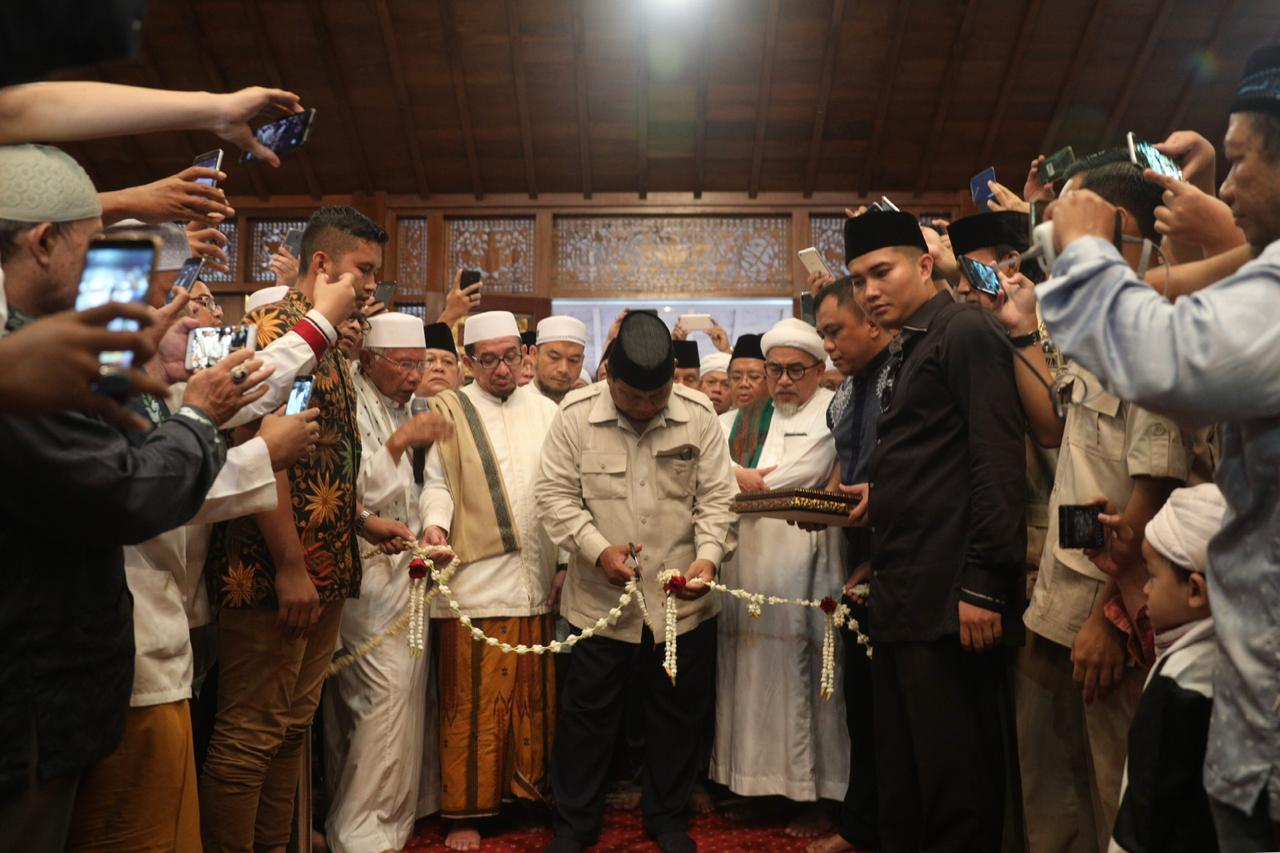 Prabowo Resmikan Masjid Nurul Wathan Bersama Para Ulama