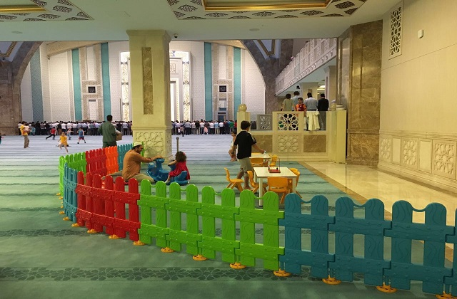 Wagub Sulsel-ICMI Bahas Program Masjid Ramah Anak