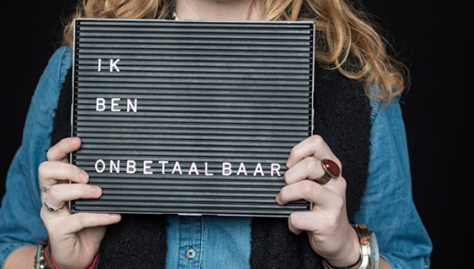 Anak Muda di Belanda Tandatangani Petisi Desak Hukuman Bagi Pengunjung Kawasan Prostitusi