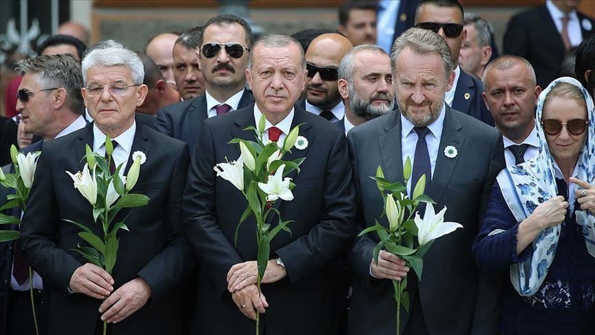 Erdogan: Sejarah Tidak akan Melupakan Genosida Srebrenica