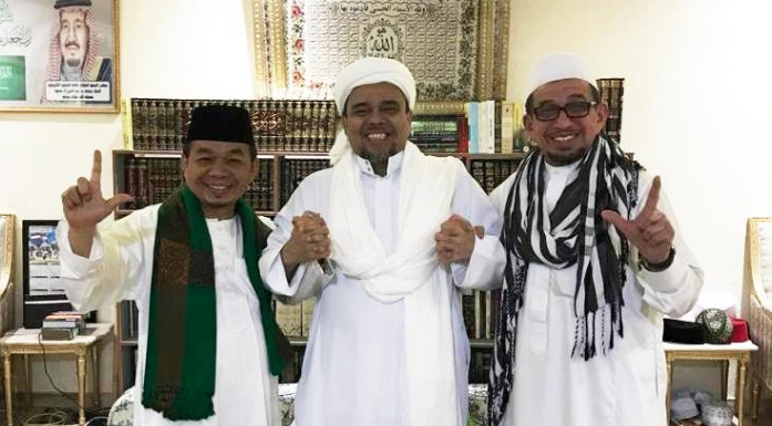 Bertemu di Mekkah, Habib Rizieq Apresiasi dan Dukung Kemenangan PKS di Pileg dan Pilpres 2019