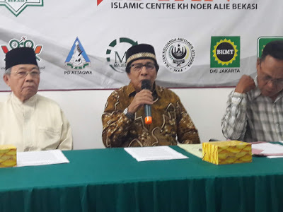 Pengurus Islamic Center KH Noer Ali Tolak Lahan Islamic Center Dipakai Tol Becakayu