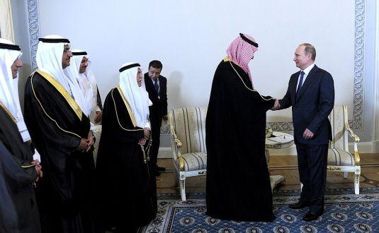 Arab Saudi Terjepit Antara Kepentingan Rusia dan Amerika