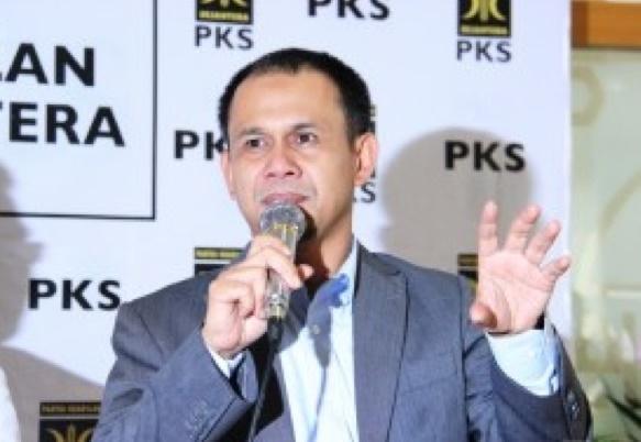 Wasekjen PKS: Bukan Reshuffle, Tapi Presiden Jokowi yang Harus Dievaluasi