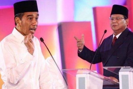 Diserang di Debat, Prabowo Makin Banjir Simpati