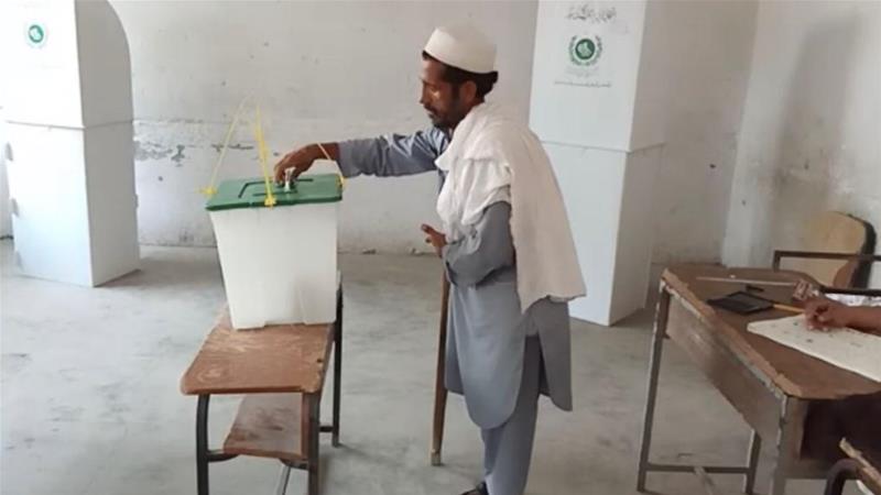 Pemilu Bersejarah Sedang Berlangsung di Bekas Distrik Suku Pakistan